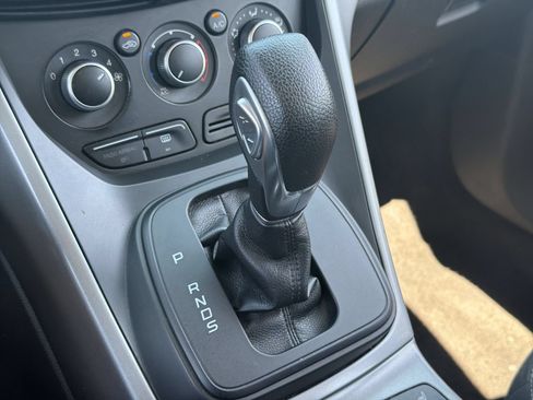 Used 2014 Ford Escape SE FWD image 30