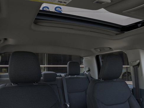 New 2026 Ford Maverick XLT w/ XLT Luxury Package image 13