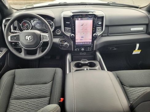 New 2026 RAM 1500 Big Horn AWD/4WD image 10