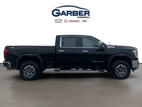 Used 2022 GMC Sierra 3500 SLT w/ SLT Preferred Package AWD/4WD image 6