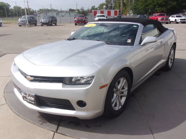 Used 2014 Chevrolet Camaro LT RWD image 12