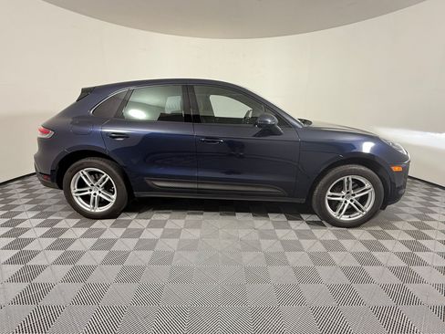 Used 2022 Porsche Macan AWD/4WD image 8
