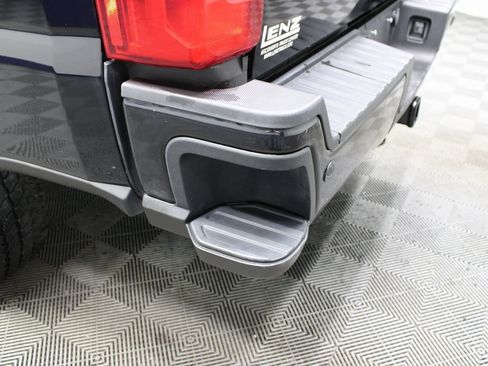 Used 2023 Ford F250 Lariat w/ Lariat Ultimate Package image 44