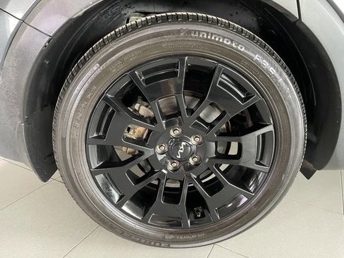 Used 2022 Kia Telluride SX w/ SX Prestige Package image 12