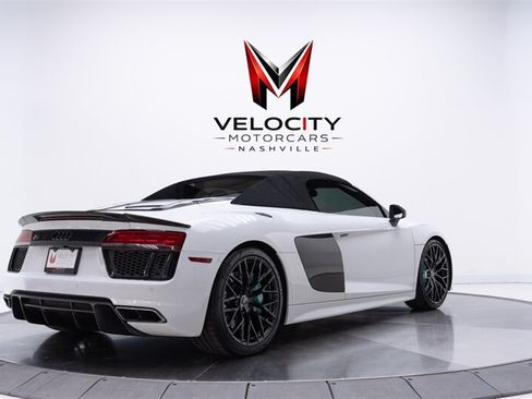 Used 2017 Audi R8 V10 AWD/4WD image 6
