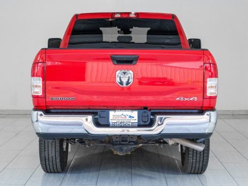 Used 2024 RAM 2500 Big Horn w/ Bed Utility Group image 7