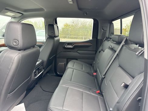 Used 2024 GMC Sierra 1500 Denali w/ Technology Package image 25