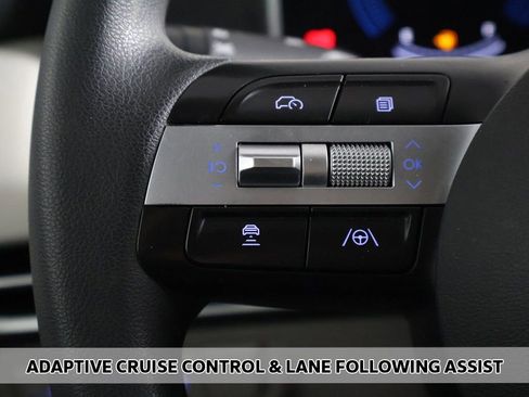 Used 2025 Hyundai Tucson SEL image 3