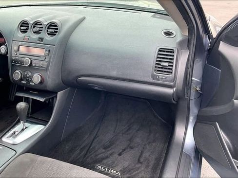 Used 2010 Nissan Altima 2.5 S w/ Convenience Pkg image 16