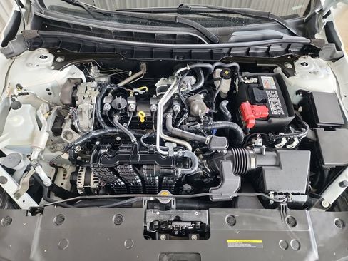 Used 2025 Nissan Altima 2.5 S FWD image 39
