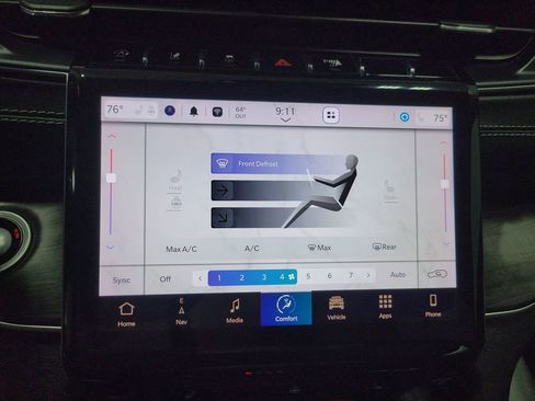 Used 2022 Jeep Grand Cherokee Limited image 45