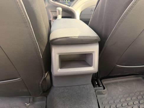 Used 2024 Toyota Camry SE image 27