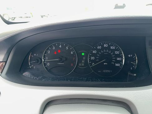 Used 2008 Toyota Avalon Limited FWD image 25