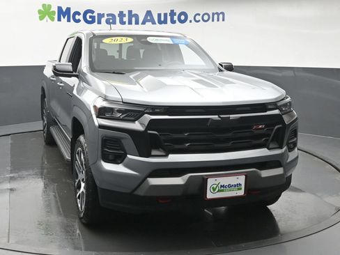 Used 2023 Chevrolet Colorado Z71 w/ Z71 Convenience Package 2 AWD/4WD image 5
