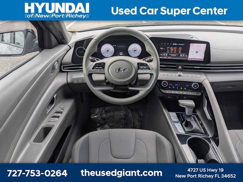 Certified 2023 Hyundai Elantra SEL w/ Convenience Package FWD image 15