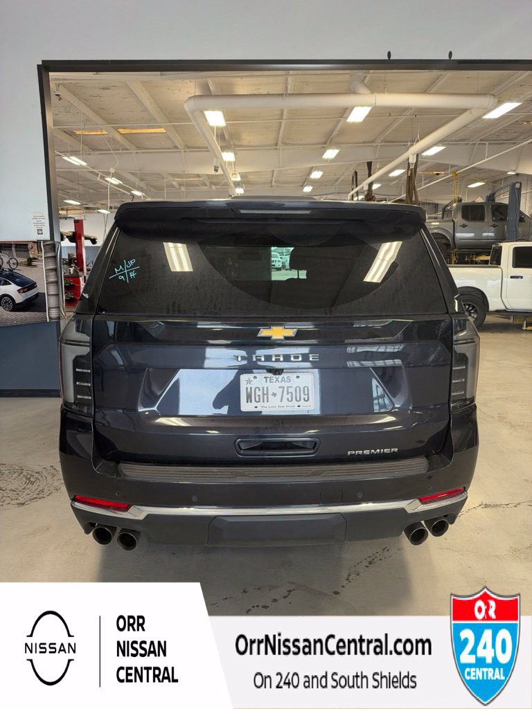 Used 2025 Chevrolet Tahoe Premier RWD image 2