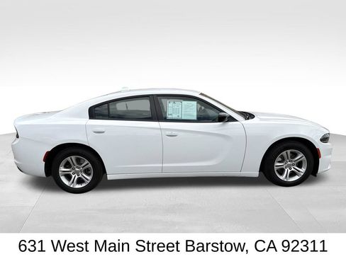 Used 2023 Dodge Charger SXT RWD image 3