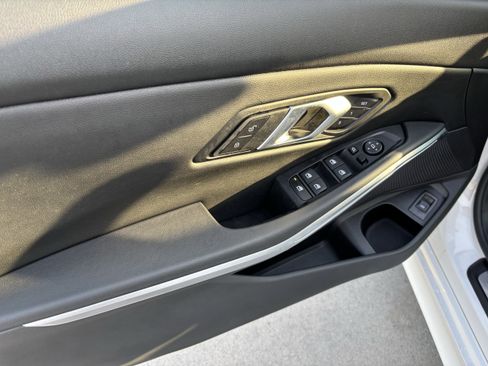 Certified 2025 BMW 330i 330i image 14