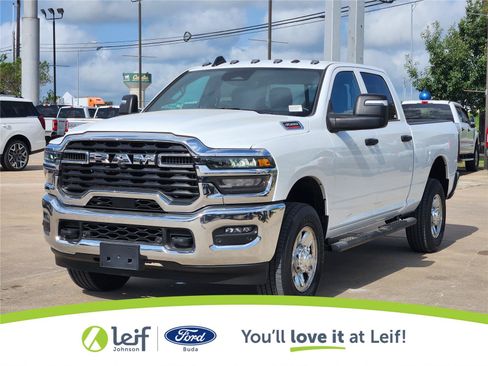 Used 2025 RAM 3500 Tradesman AWD/4WD image 2