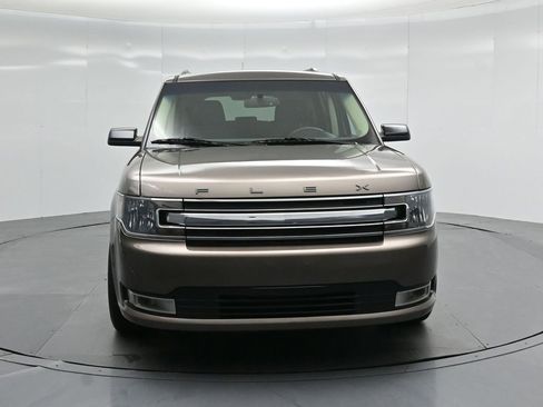 Certified 2019 Ford Flex SEL w/ Equipment Group 202A image 26