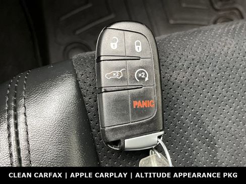 Used 2022 Jeep Grand Cherokee Laredo X AWD/4WD image 28