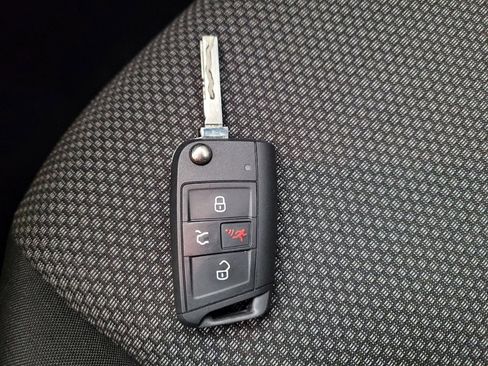 Used 2021 Volkswagen Jetta S w/ Driver Assistance Package image 32