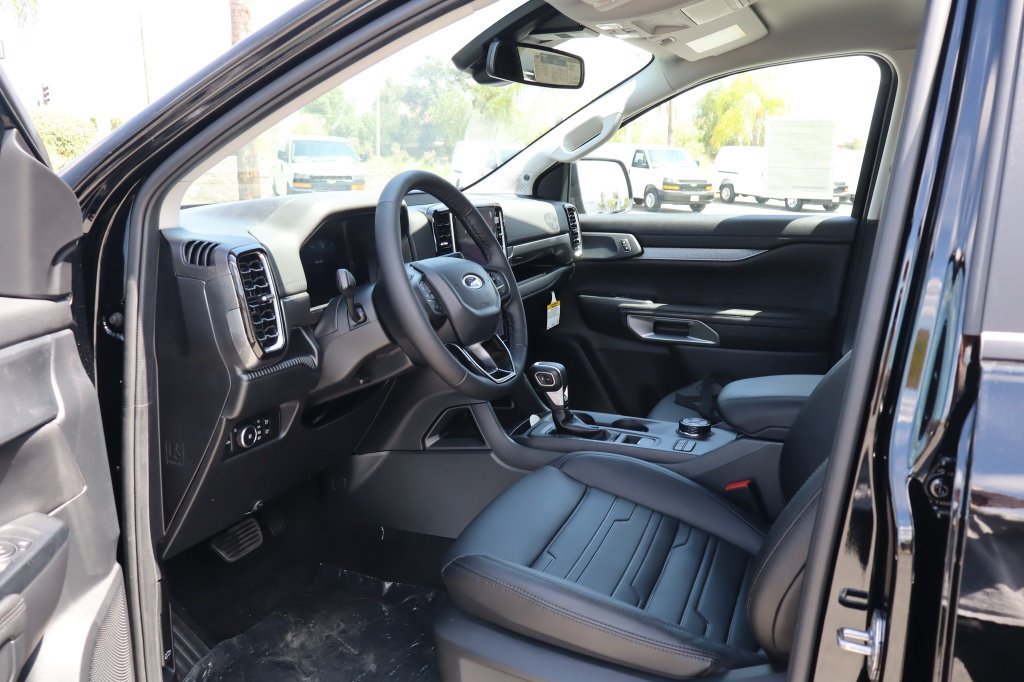 New 2026 Ford Ranger Lariat w/ FX4 Off-Road Package AWD/4WD image 16