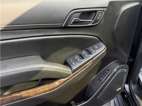 Used 2016 Chevrolet Tahoe LT image 16