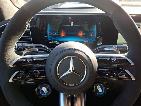 New 2025 Mercedes-Benz GLE 63 AMG S image 14