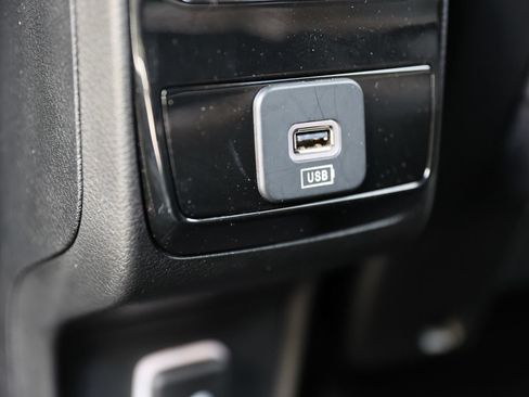 Used 2023 Jeep Compass Latitude AWD/4WD image 22