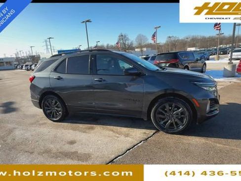 Used 2023 Chevrolet Equinox RS image 9