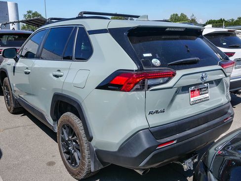 Used 2019 Toyota RAV4 XLE w/ Carpet Mat Package AWD/4WD image 13