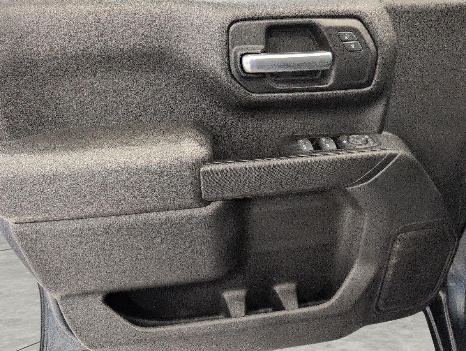 Used 2019 Chevrolet Silverado 1500 Custom w/ Custom Value Package AWD/4WD image 24