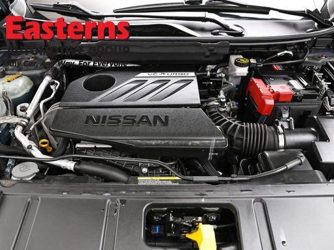 Used 2023 Nissan Rogue SV AWD/4WD image 7