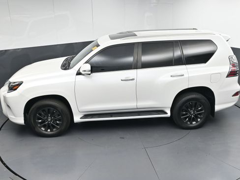 Used 2021 Lexus GX 460 Premium image 36