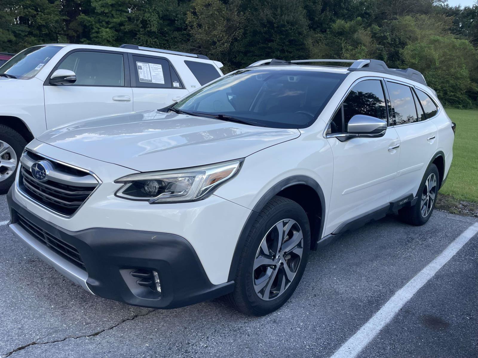 Used 2021 Subaru Outback Touring XT AWD/4WD image 4