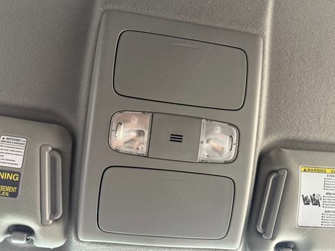 Used 2012 Toyota Tacoma 4x4 Access Cab V6 w/ TRD Sport Pkg image 34