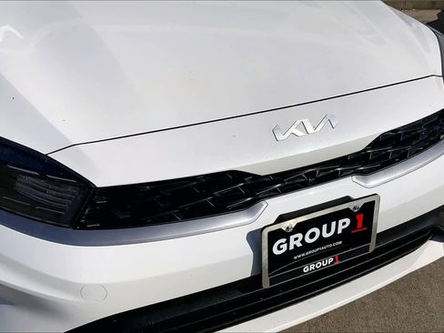 Used 2024 Kia Forte LXS image 28