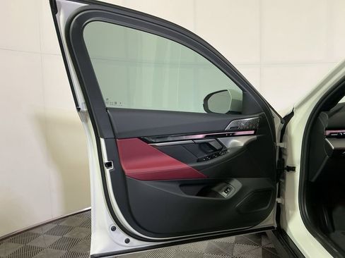 New 2026 BMW 530i w/ M Sport Package RWD image 19