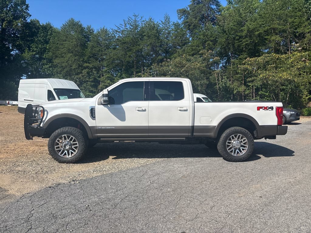 Used 2017 Ford F250 King Ranch w/ King Ranch Ultimate Package AWD/4WD image 8