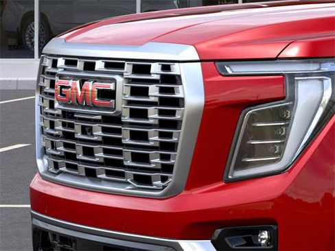 New 2026 GMC Yukon XL Denali image 13