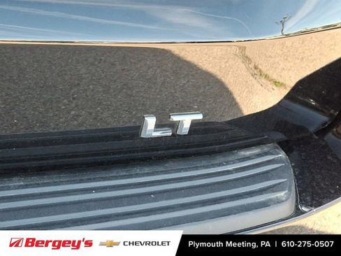 Certified 2025 Chevrolet Suburban LT AWD/4WD image 33
