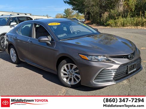 Certified 2023 Toyota Camry LE image 1