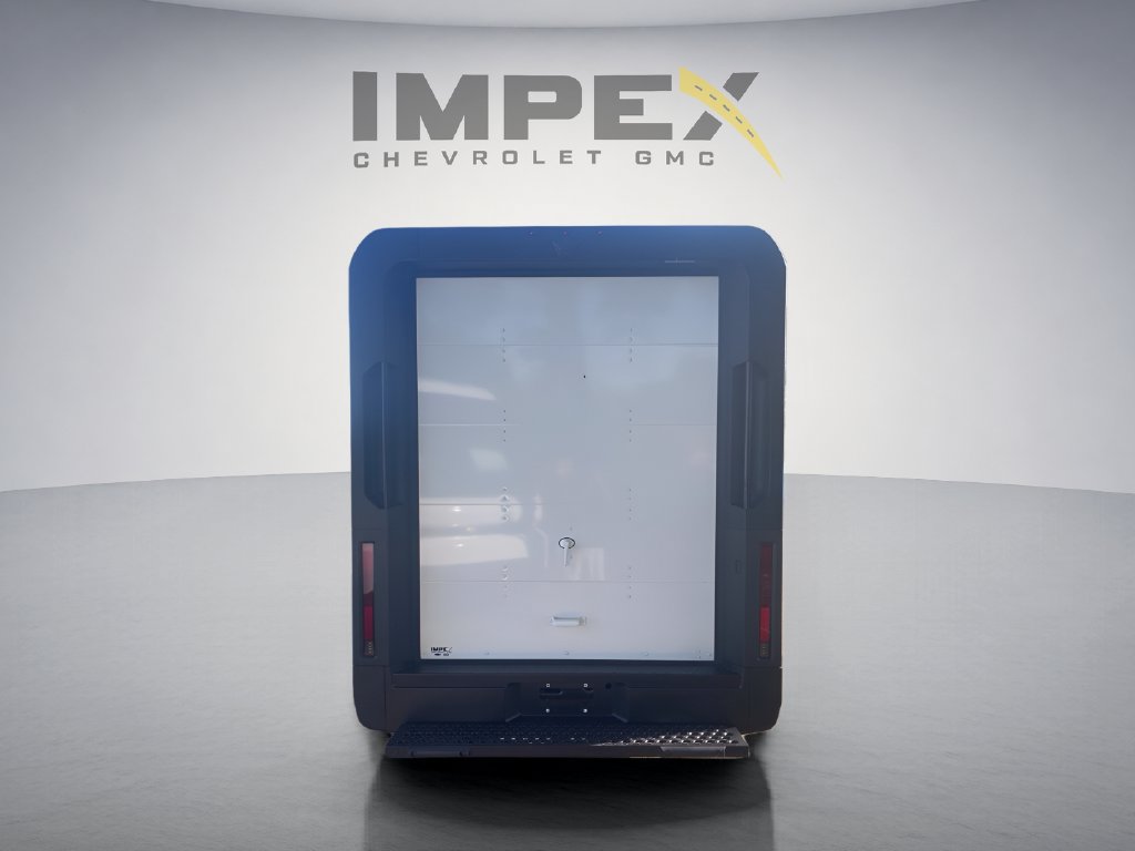 Used 2025 Chevrolet Brightdrop 600 AWD/4WD image 4