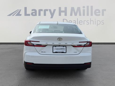 Certified 2025 Toyota Camry LE image 4