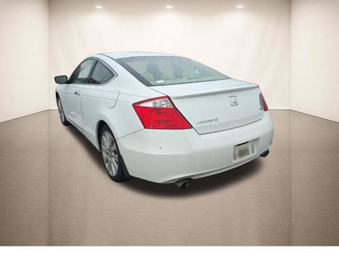 Used 2010 Honda Accord EX-L image 11