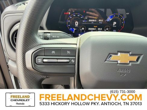 Used 2024 Chevrolet Colorado W/T w/ WT Convenience Package II RWD image 25