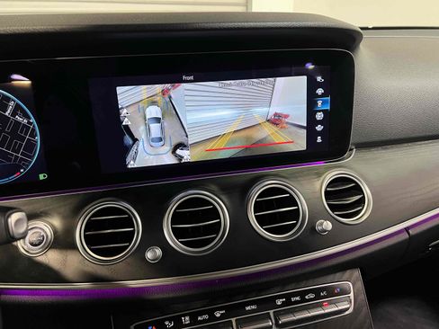 Used 2022 Mercedes-Benz E 350 Sedan image 39