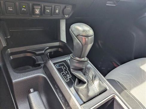 Used 2023 Toyota Tacoma TRD Sport w/ Technology Package RWD image 11