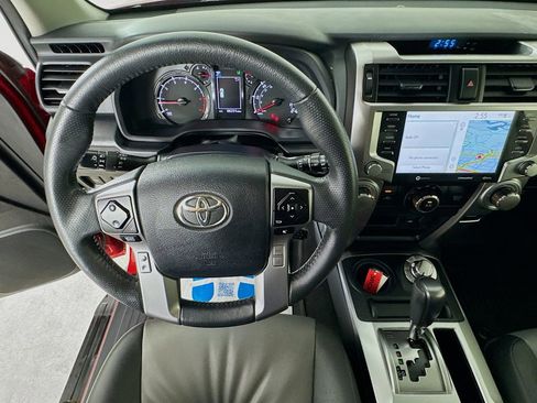 Used 2021 Toyota 4Runner SR5 Premium w/ Moonroof Package AWD/4WD image 11
